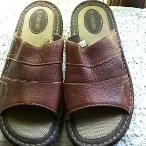 New Cherokee men's sandals